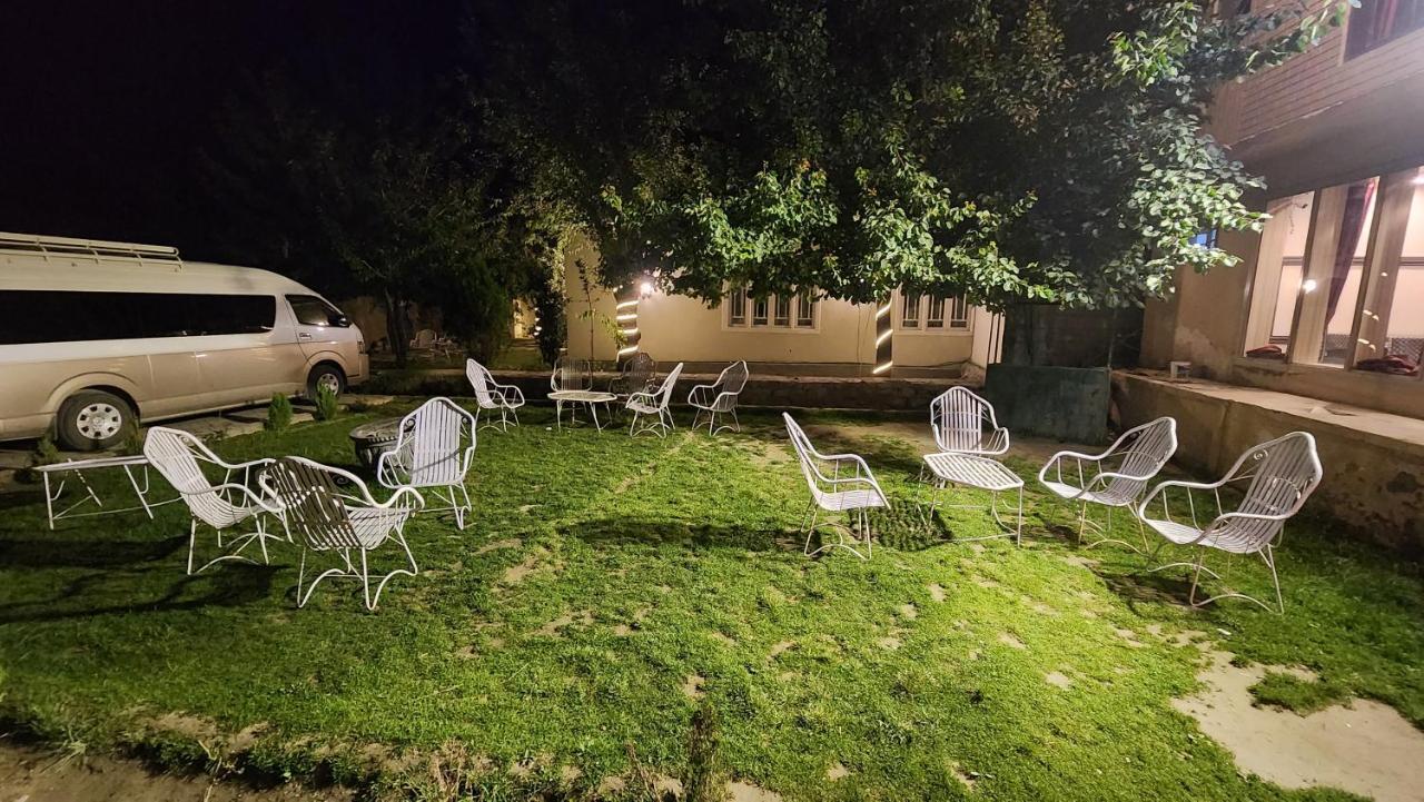 Green Orchard Skardu Exterior foto